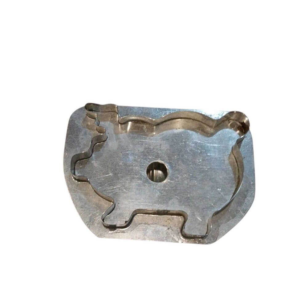 PW Blum III Pig Tin Cookie Cutter Flat Back Vintage Primitive Farmhouse